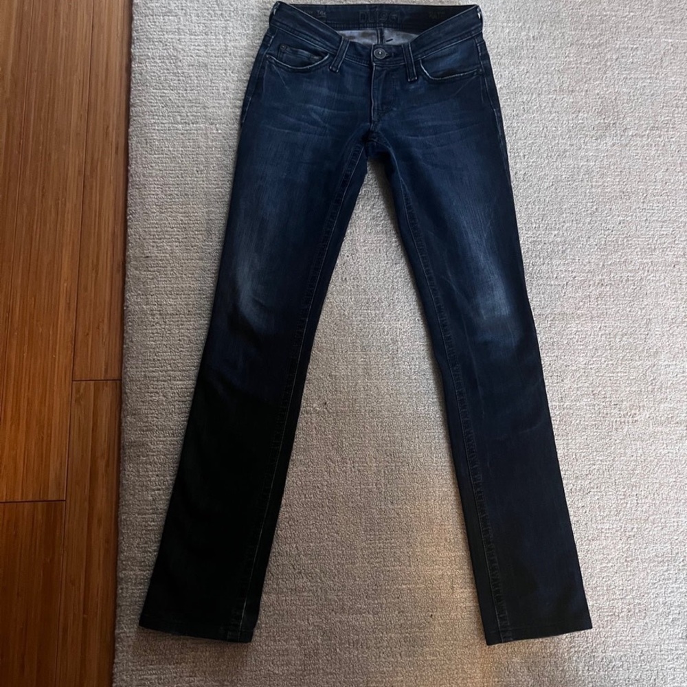 DL1961 Kate slim straight jeans size 24 dark wash